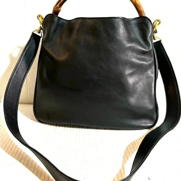Gucci black leather handbag with bamboo strap - Picture 2 of 12